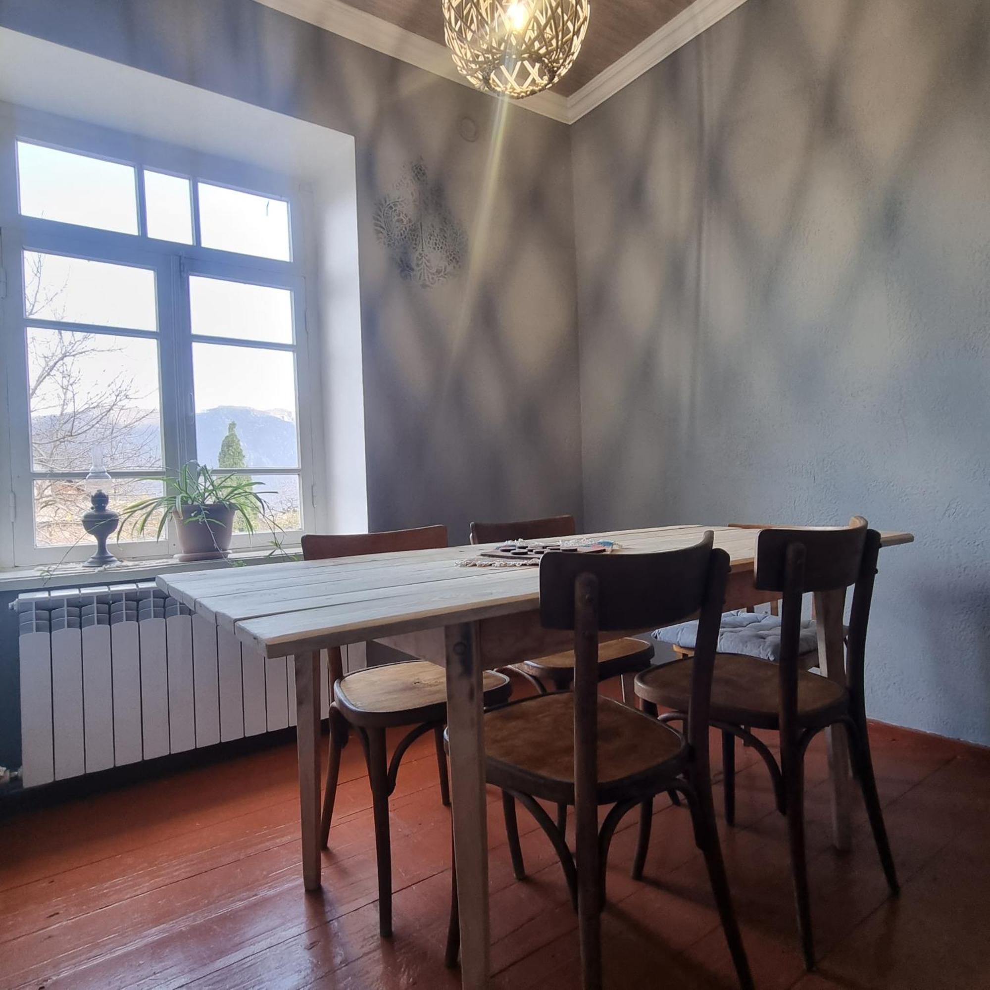 Hooni_Guesthouse Odzun 部屋 写真